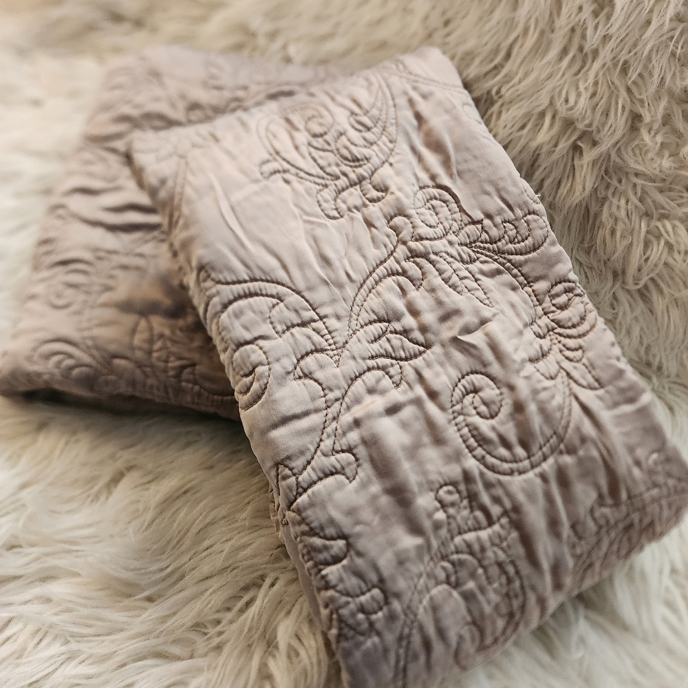 Genuine Silk Pillowcases / shams